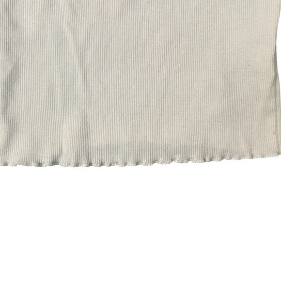 White‎ Ribbed Crop Top - Picture 4 of 4